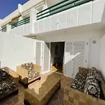 Panorama 3 Bedroom Apartment *